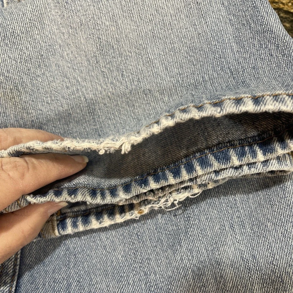 Trashed‎ Levis 505 Jeans Men Sz 32x29 Light Wash Blue Straight Leg  Denim Cotton